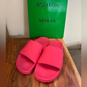 Authentic Bottega Veneta PINK Padded Sandals Women Size US 7 (EU 37)